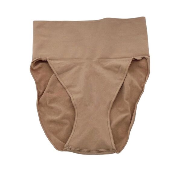 SKIMS Core Control Mid Waist Shaping Brief ShapeWear In Clay Nude - Picture 2 of 4